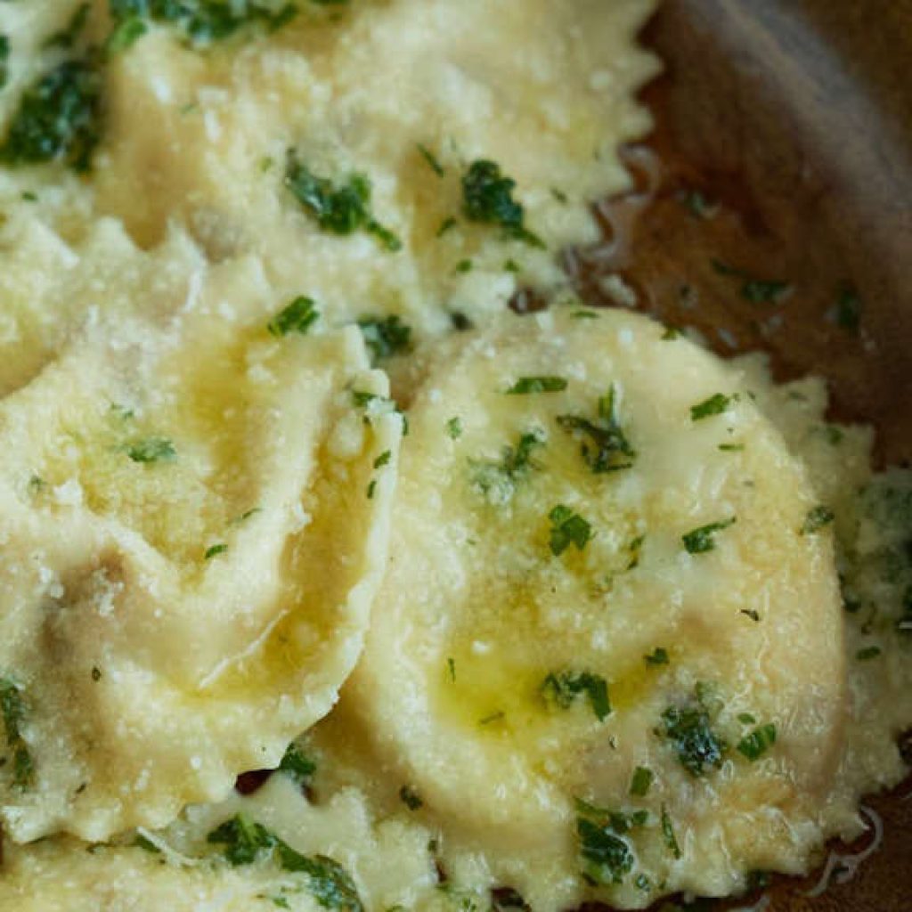 peynirli ravioli tarifi