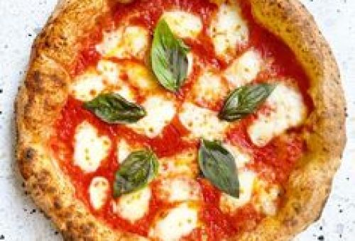 Pizza Siciliana (Sicilya Pizzası)