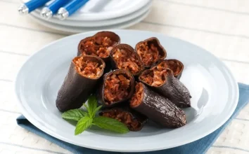 Lezzetiyle Büyüleyen: Antep Usulü Zeytinyağlı Kuru Patlıcan Dolması Nasıl Yapılır?