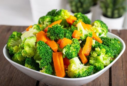 Zeytinyağlı Brokoli Salatası: Tarifi