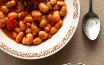 Zeytinyağlı Barbunya ile Akşam Sofranızda Eşsiz Bir Lezzet Yolculuğu