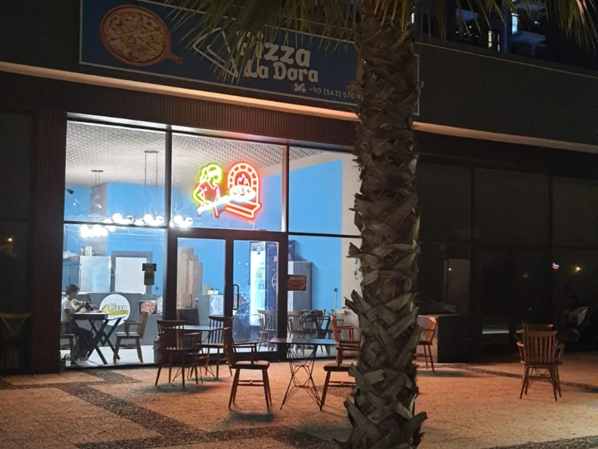 Pizza La Dora