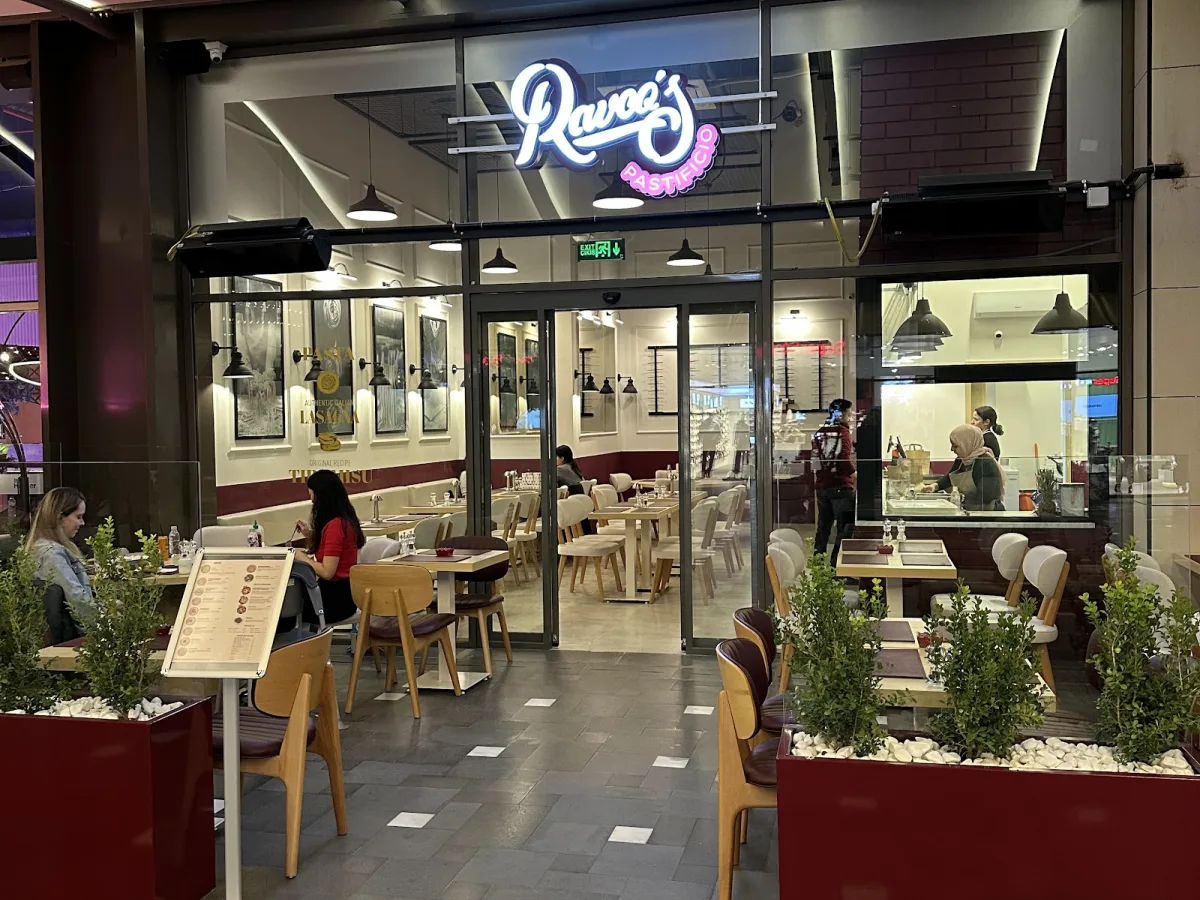 Raveo’s Pastificio Manisa