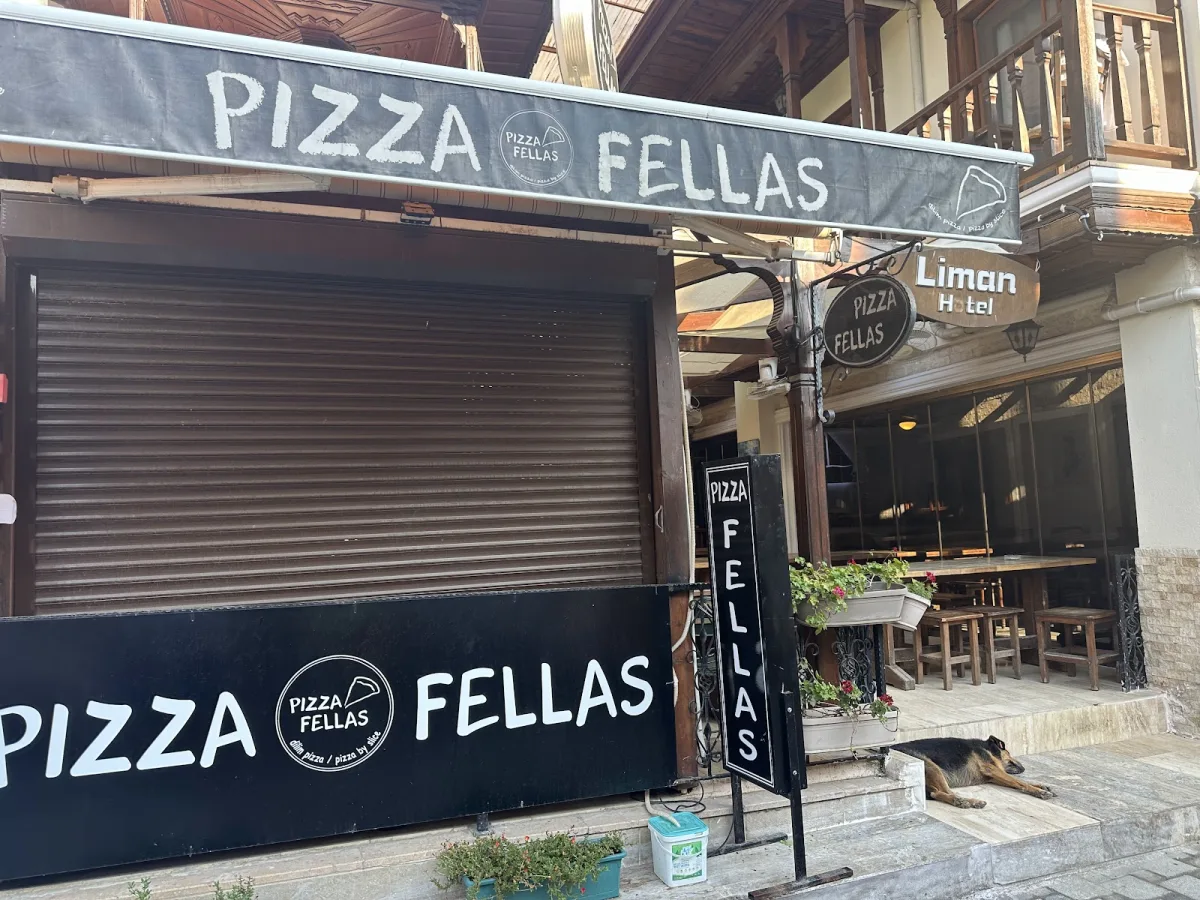 Pizza Fellas Akyaka