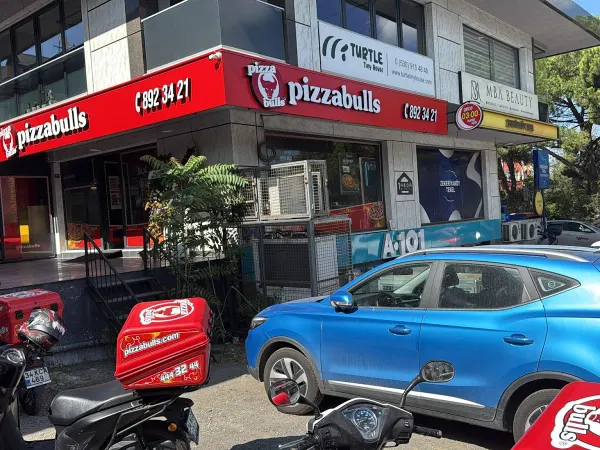 Pizzabulls Zekeriyaköy