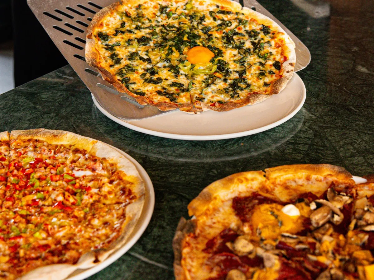 Baba Pizza MarinAlaçatı İzmir - İtalyan restoran