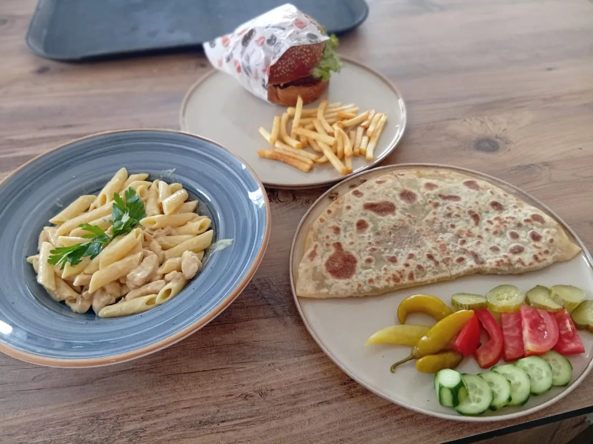 LİLA PİZZA CAFE Mersin - İtalyan restoran
