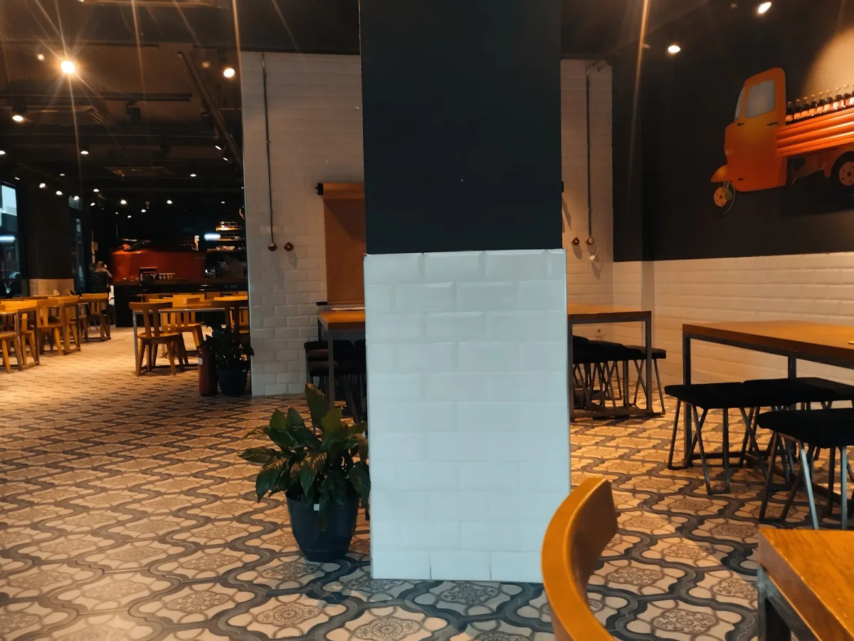 Pizza Locale İzmir - İtalyan restoran