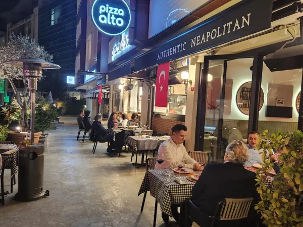 Pizza Alto