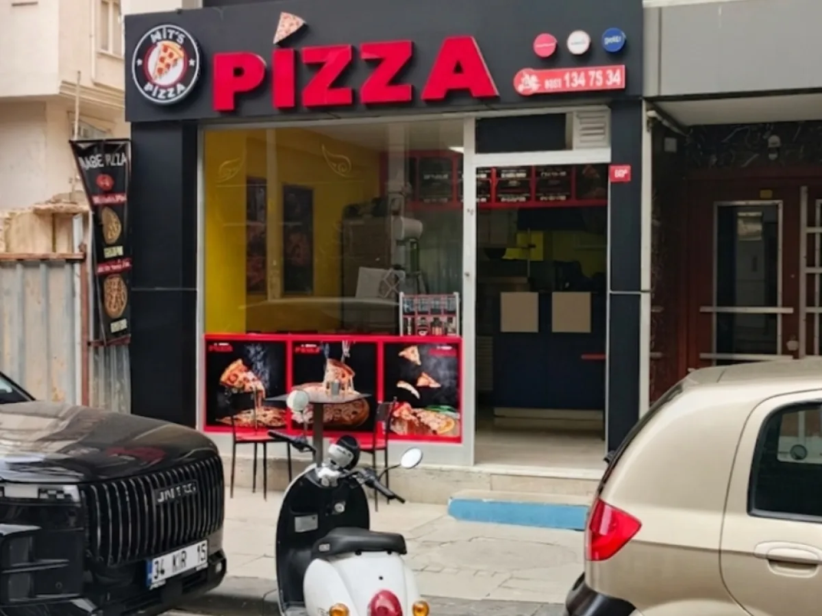 PİZZA MİT'S Istanbul - İtalyan restoran