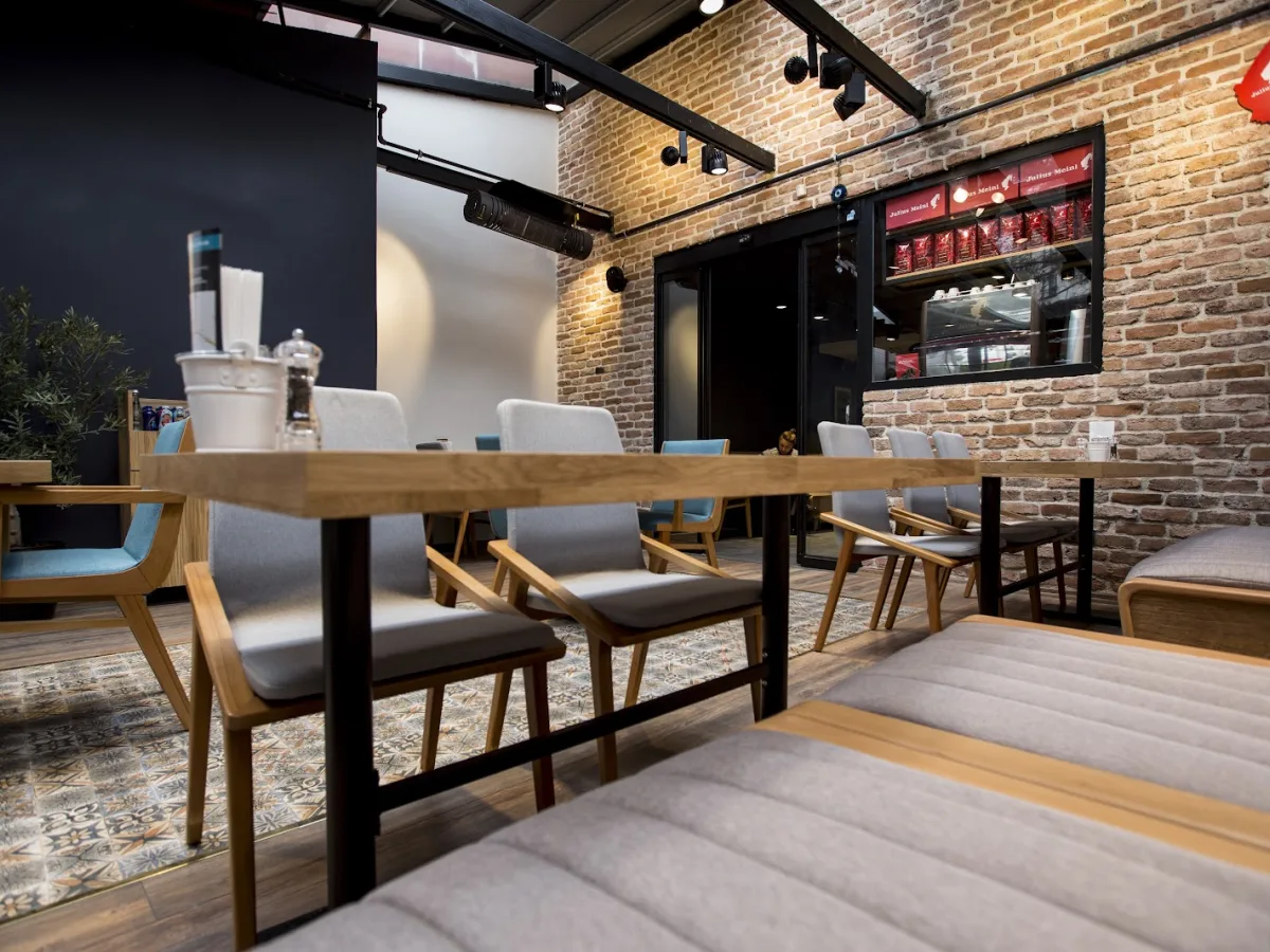 All Eatalian ( Pizza . Caffe . Ristorante ) Istanbul - İtalyan restoran