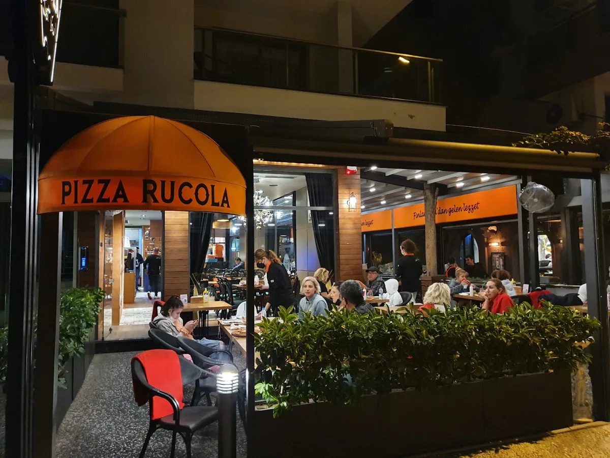 Pizza Rucola İzmir - İtalyan restoran