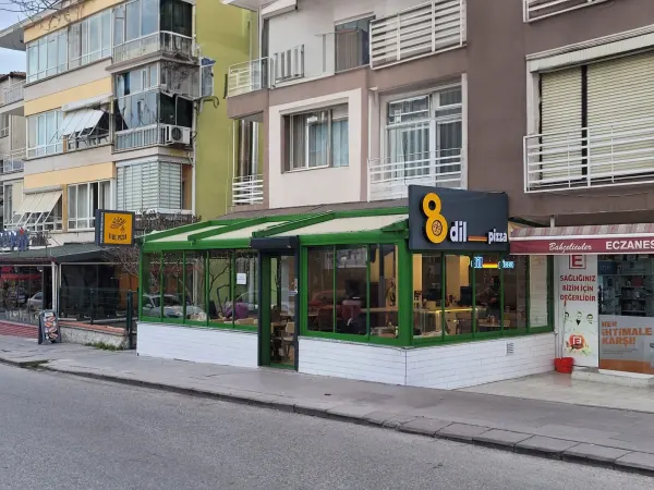 8 Dil Pizza (Eski 3. Cadde)