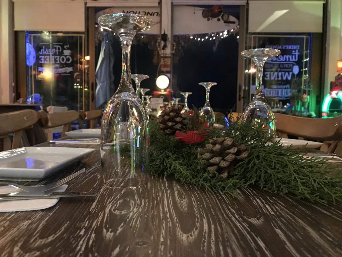 Yalıçapkını Kitchen & Cafe